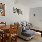 Playa Chica With Terrace 100 M From The Sea Apartamento Puerto del Carmen (Lanzarote)