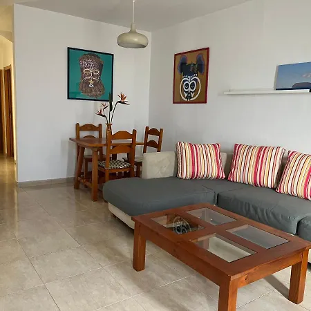 Apartamento Playa Chica With Terrace 100 M From The Sea *