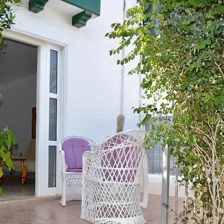 Playa Chica With Terrace 100 M From The Sea 卡门港