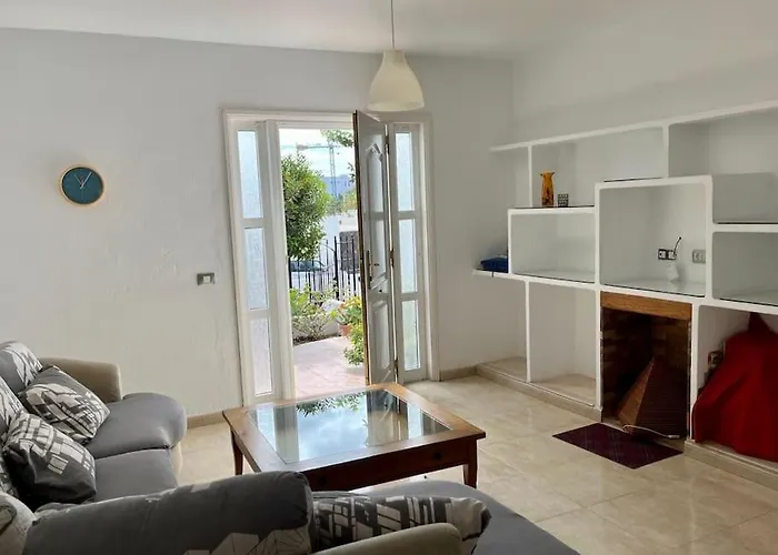 Playa Chica With Terrace 100 M From The Sea * Puerto del Carmen