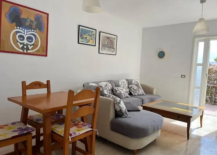 Playa Chica With Terrace 100 M From The Sea Apartman Puerto del Carmen